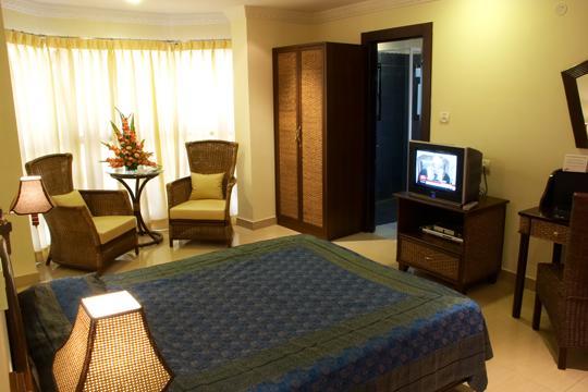 Shilton Suites Bangalore Zimmer foto